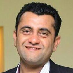 Dr-Umer-Mukhtar